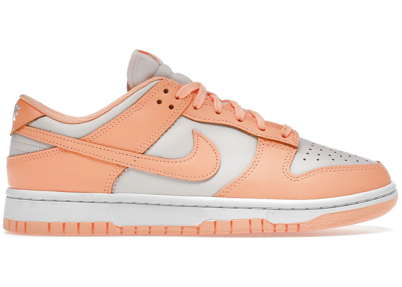 NIKE DUNK LOW PEACH CREAM